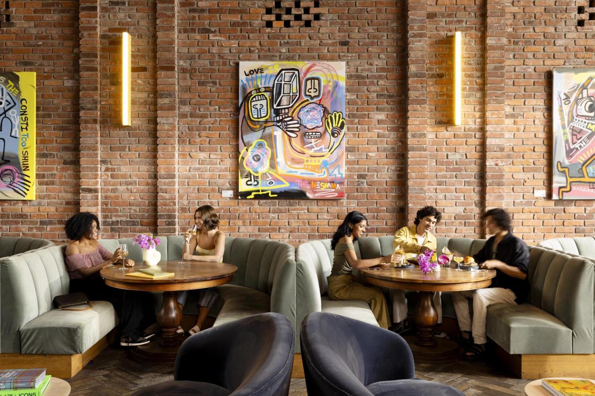 Arlo Williamsburg Hotel New York City Exterior photo